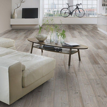 Ламинат Кроношпан Variostep Classic К047 Сосна Маунтин Хат 1285*192*8/32 (2,22 м2)